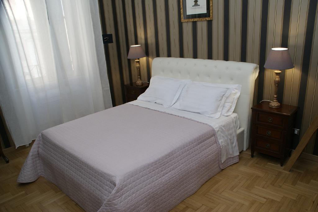 Landlord In Trastevere Roma Phòng bức ảnh